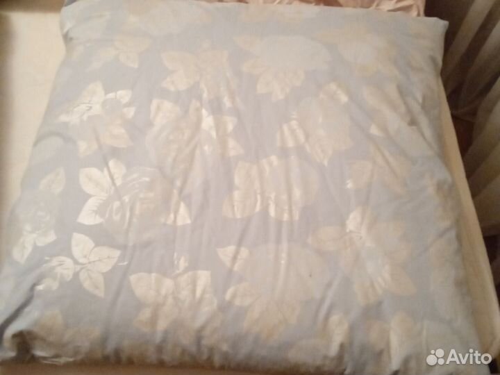Подушка перьевая 70 х 70