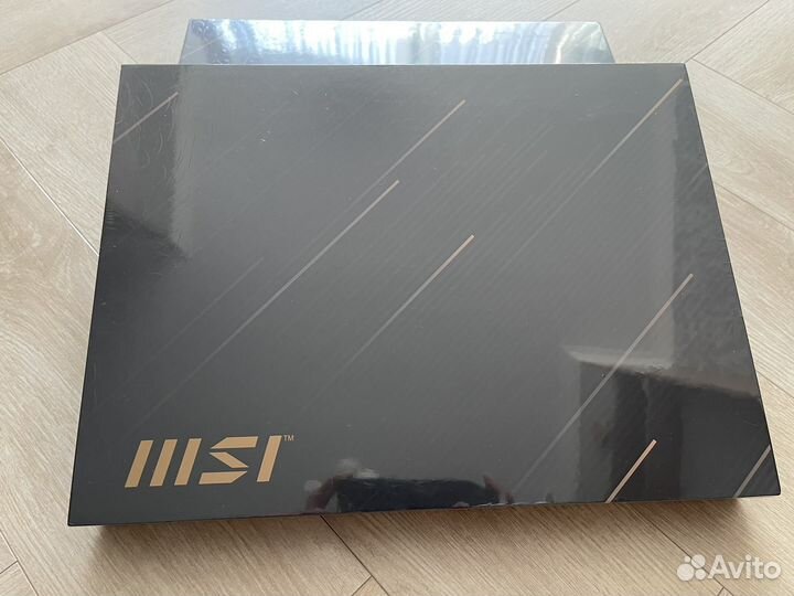 MSI summit E14 flip EVO A12MT