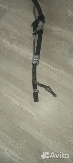 Трубки гур A/T 1 747 038 Ford