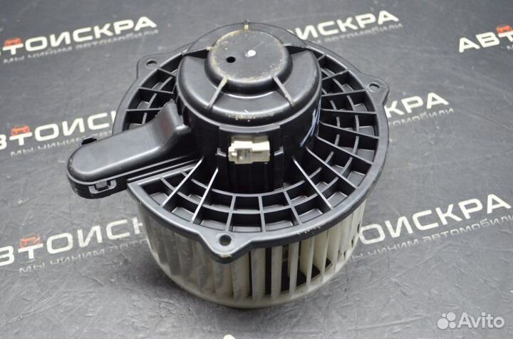 Моторчик печки Хендай Старекс