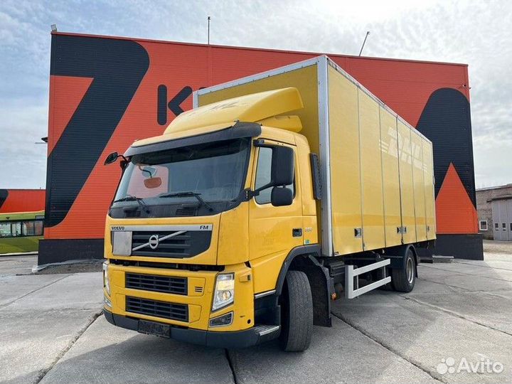 Разбираем тягач Вольво