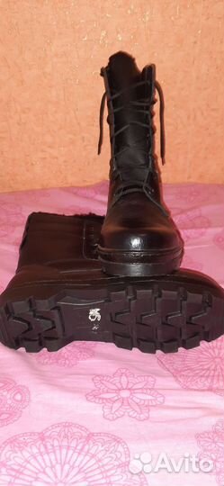 Берцы 40-41размер новые