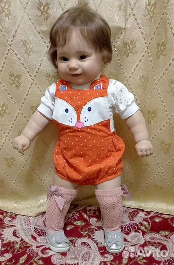 Кукла реборн Мэдди на прямых ножках