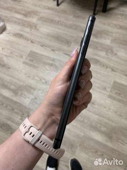 iPhone 8 Plus, 64 ГБ