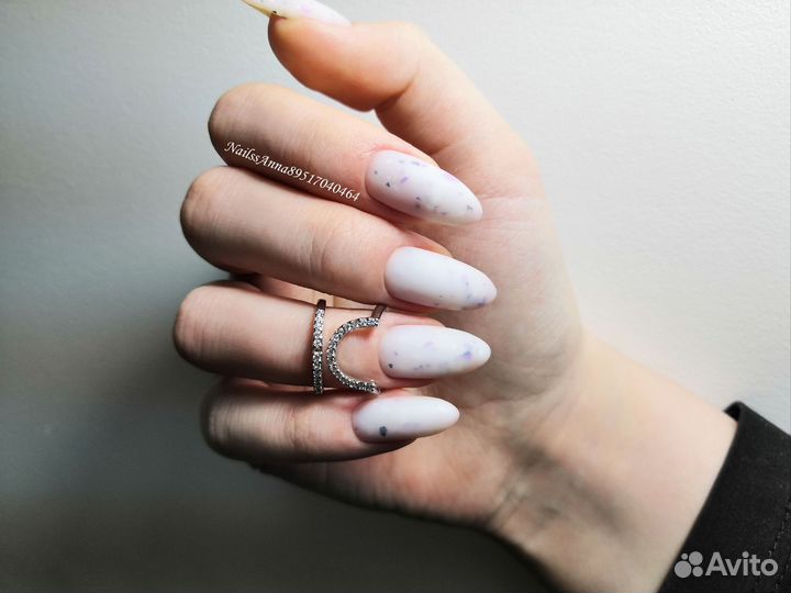 Маникюр педикюр