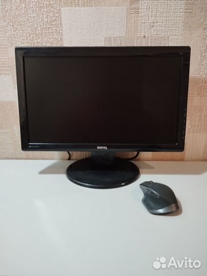 Монитор 18.5 дюймов