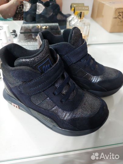 Демисезонные ботинки для девочки