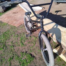 Продам велосипед BMX Mongoose Legion L100 21.0