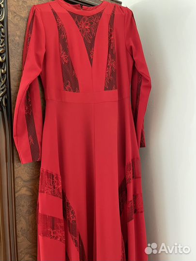 Вечернее платье