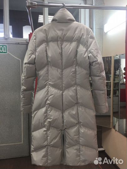 Пуховик женский