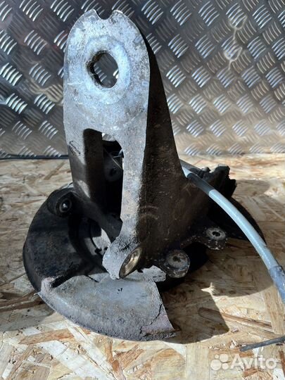 Задний кулак бмв х5 е53