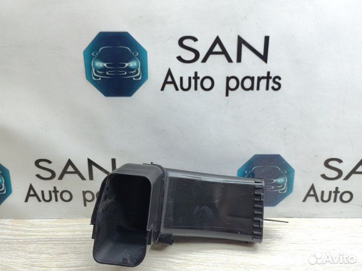 Воздуховод Bmw 3 F30 N47D20 2013