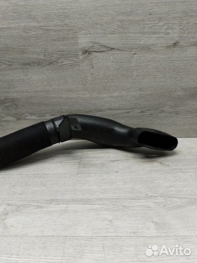 Патрубок воздушного фильтра Mercedes Clk W209