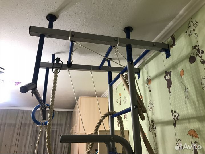 Шведская стенка с турником и брусьями б/у