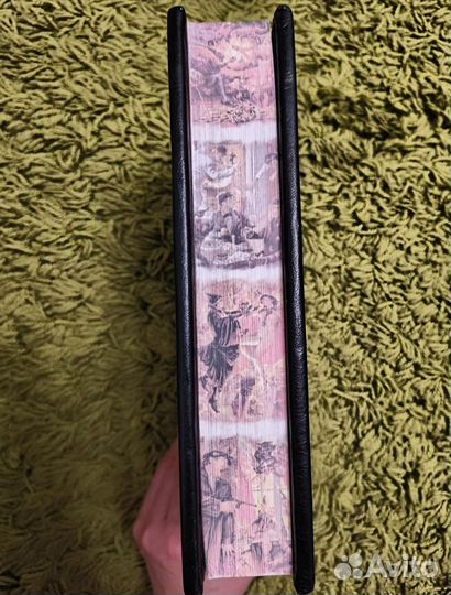 Подарочная книга Мастер и Маргарита