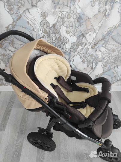 Коляска Tutis Zippy Tapy 3 в 1