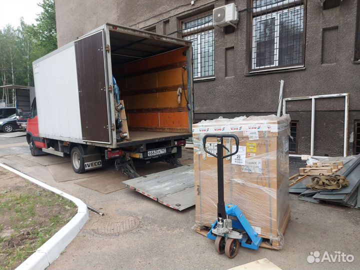 Грузоперевозки Санкт-Петербург-Москва гидроборт