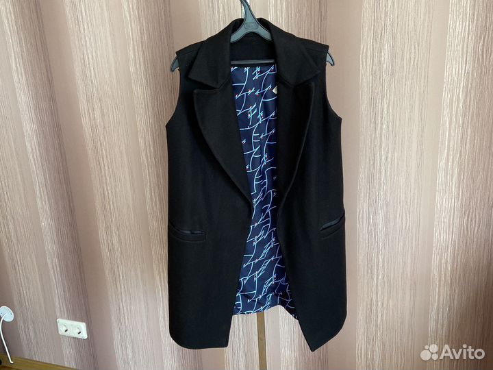 Женский жилет удлиненный черный, кардиган р. 40/42