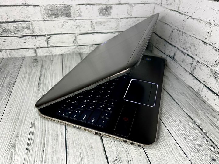 Офисный ноутбук HP 512/8/i5/SSD