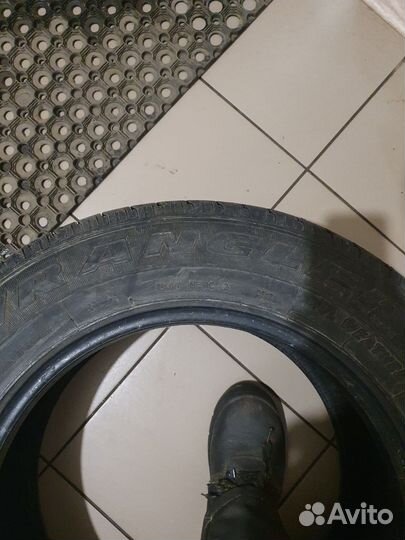 Goodyear Wrangler HP All Weather 235/65 R17