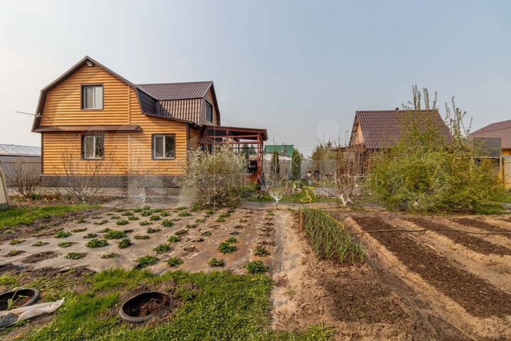 Дом 113,8 м² на участке 12 сот.