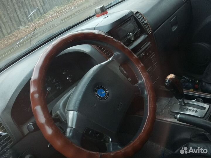Kia Sorento 2.5 AT, 2003, битый, 250 000 км