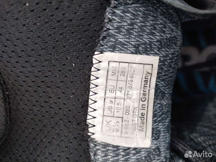 Трекинговые ботинки Lowa Tibet