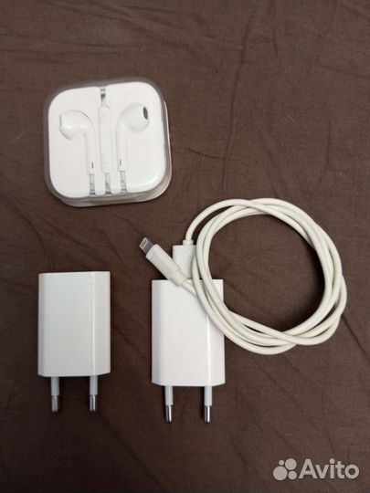 Зарядное и наушники apple (оригинал)