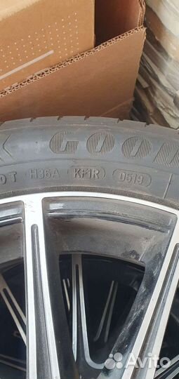 Goodyear EfficientGrip Performance 215/50 R17 W