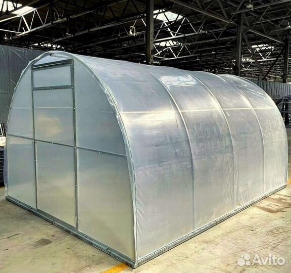 Теплица из поликарбоната