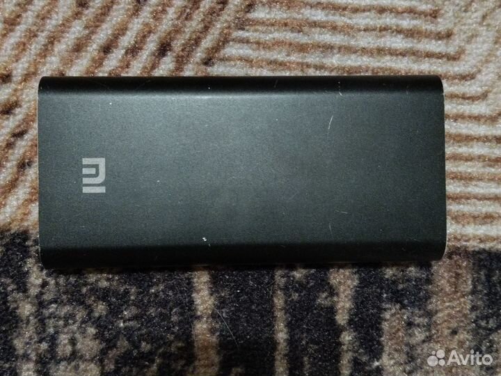 Повербанк 2000