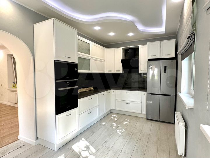 Дом 148 м² на участке 2,5 сот.