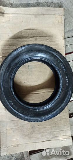 Kumho Road Venture APT KL51 235/65 R17 104H