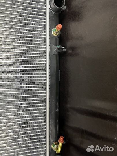 Радиатор охлаждения SAT для Suzuki Vitara