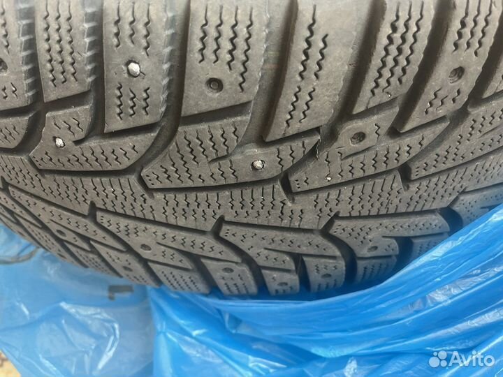 R17 Hankook Winter I'Pike 225/55, PCD 5x108 DIA 17