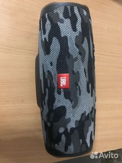 Колонка jbl charge 4