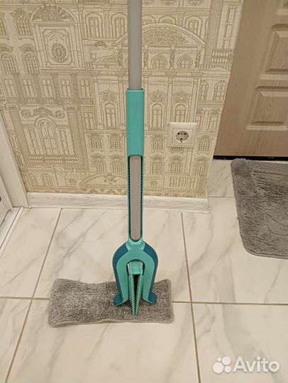 Швабра Leifheit Combi M Micro Duo 33см и ведро