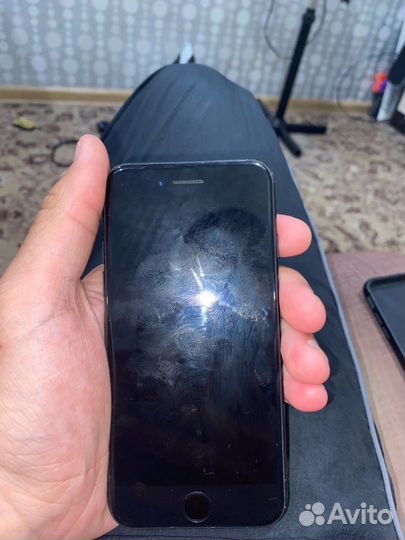 Телефон iPhone 7