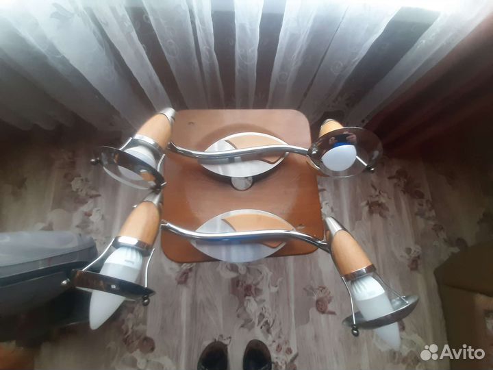 Светильник потолочный