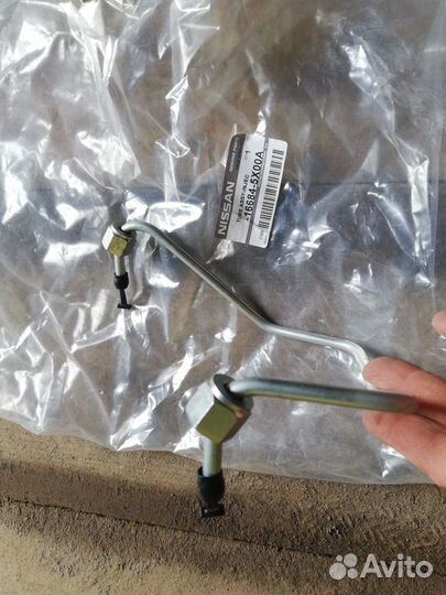 Топливная трубка 166845X00A Ниссан