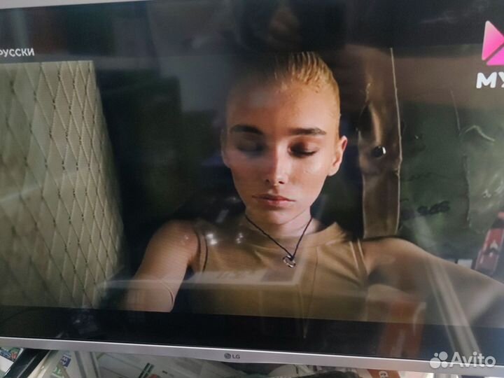 Телевизор 32 смарт