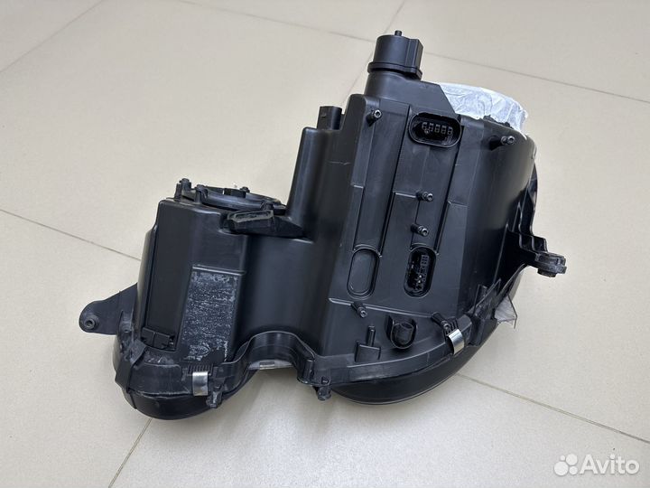 Фары правая ксенон Mercedes E-Class W211