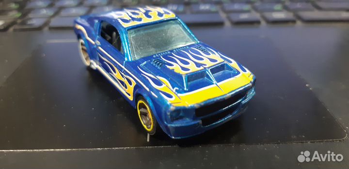 Модель Hot Wheels б/у 