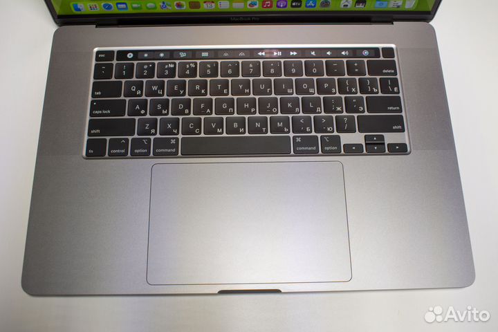 MacBook Pro 16 2019 16gb/512 гб Core i7 как новый