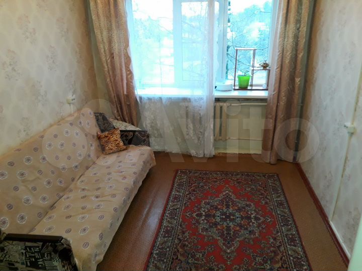 Комната 16 м² в 4-к., 2/3 эт.