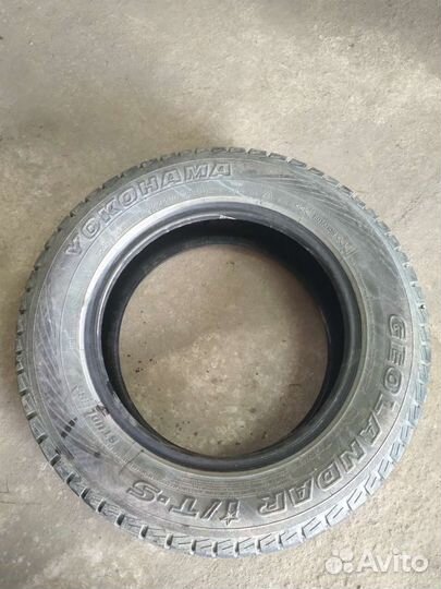 Yokohama Geolandar A/T-S G012 215/65 R16