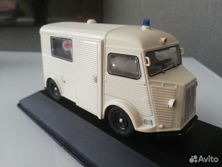 Citroën Type H Ambulance 1/43