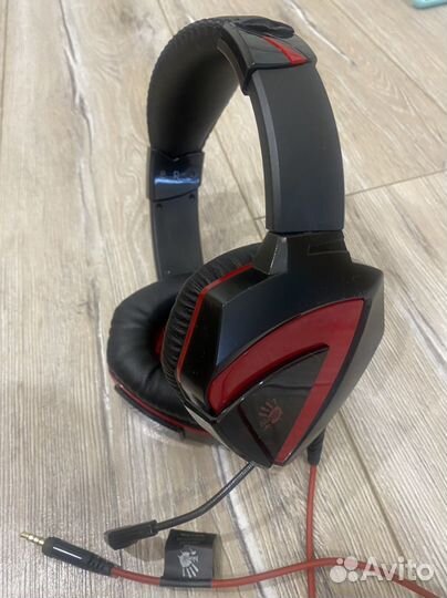 Игровые наушники logitech