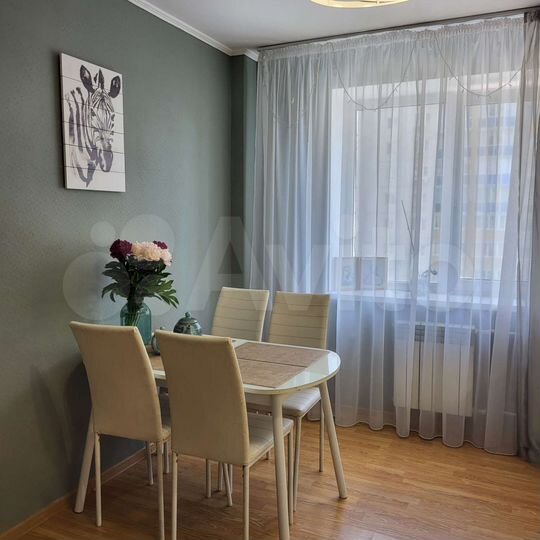 3-к. квартира, 84 м², 4/17 эт.
