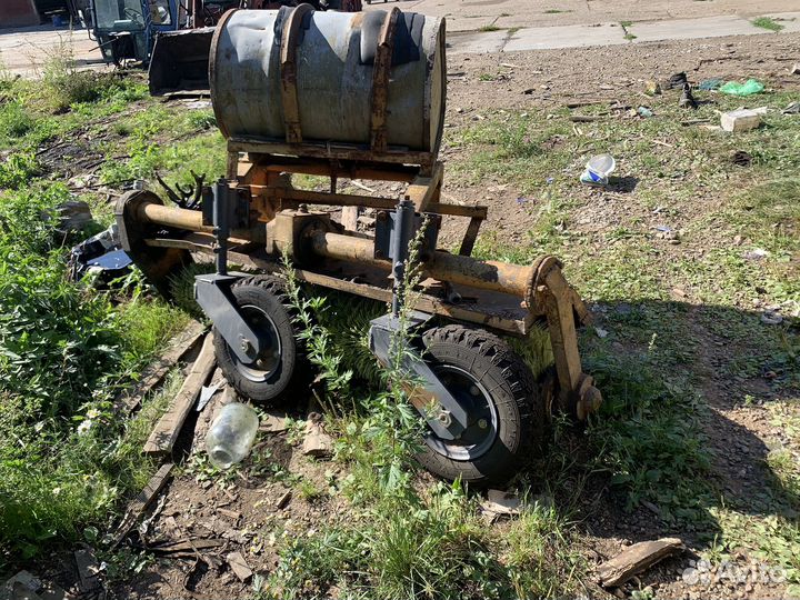 Щётка подметальная на трактор